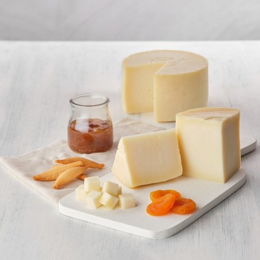 Semi- Cured Sheep Milk - 450g